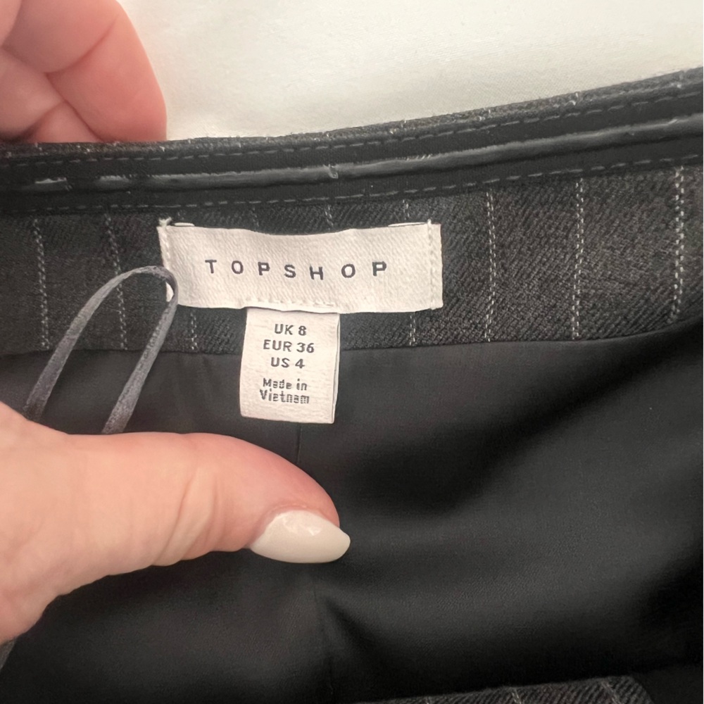 Topshop Charcoal Pinstripe Vest - Picture 4 of 6